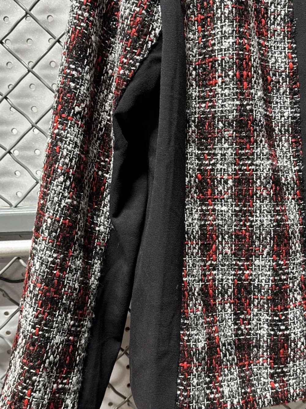 Lane Bryant Black and Burgundy Tweed Open-Front Blazer - Picture 2 of 6